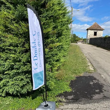 Le Double C Bed and Breakfast Saint-Victor-de-Morestel